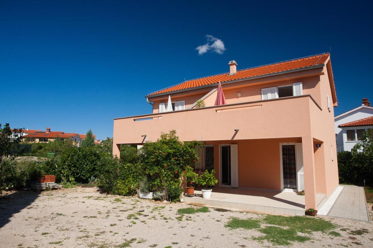 Apartments Glibo Near The Sea And Town Center! Krk Town Bagian luar foto
